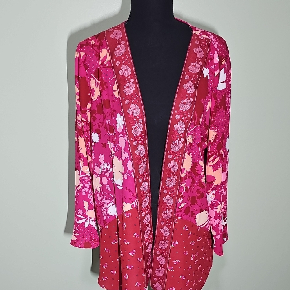 Floral Pink Kimono The Pioneer Women Size Small Medium
